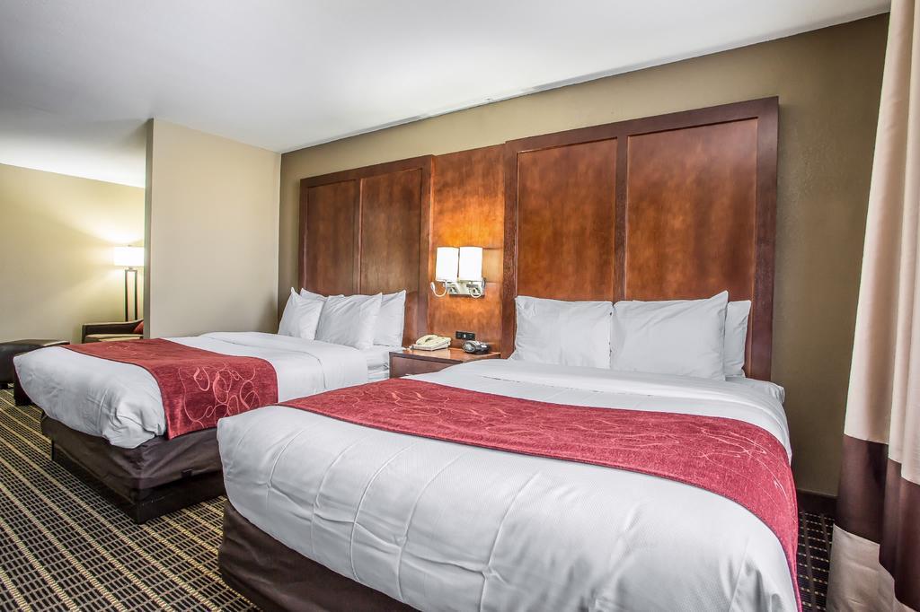 Comfort Suites Delavan - Lake Geneva Area Dış mekan fotoğraf