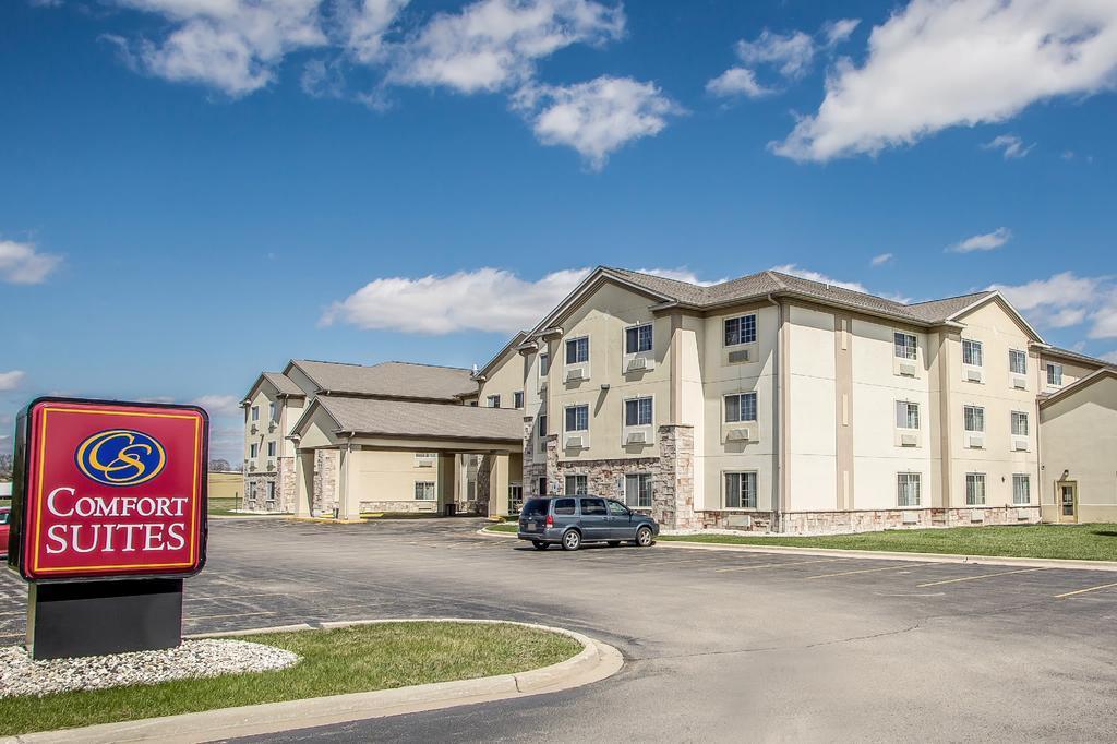 Comfort Suites Delavan - Lake Geneva Area Dış mekan fotoğraf