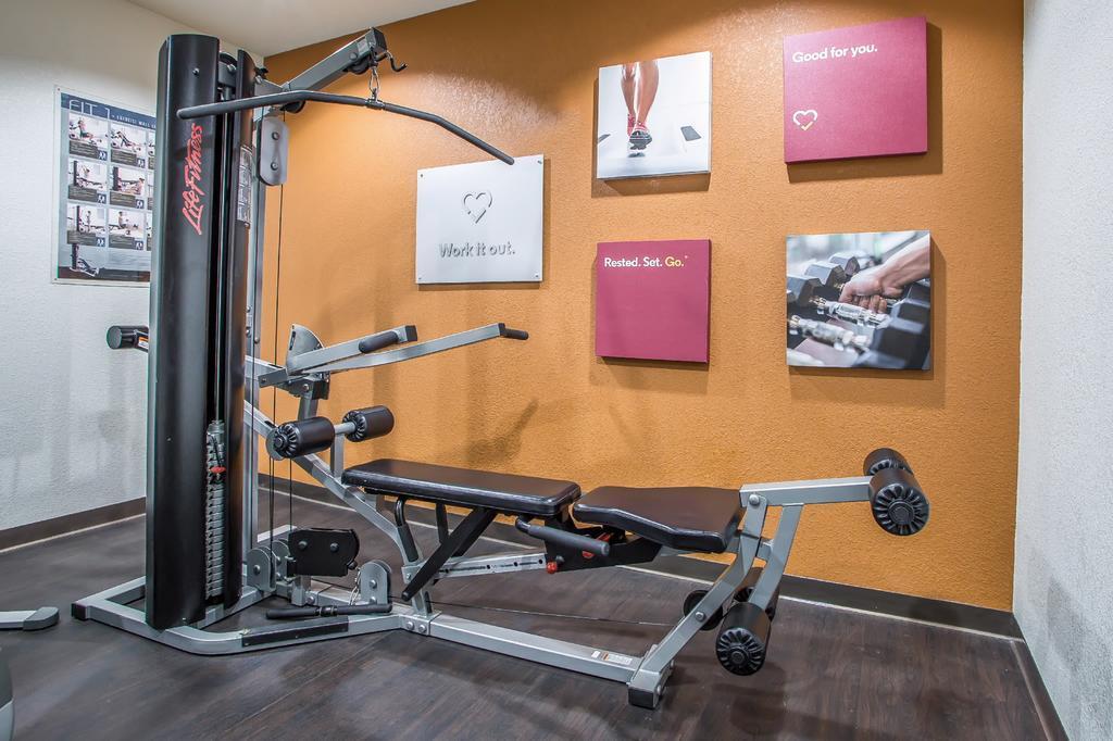 Comfort Suites Delavan - Lake Geneva Area Dış mekan fotoğraf