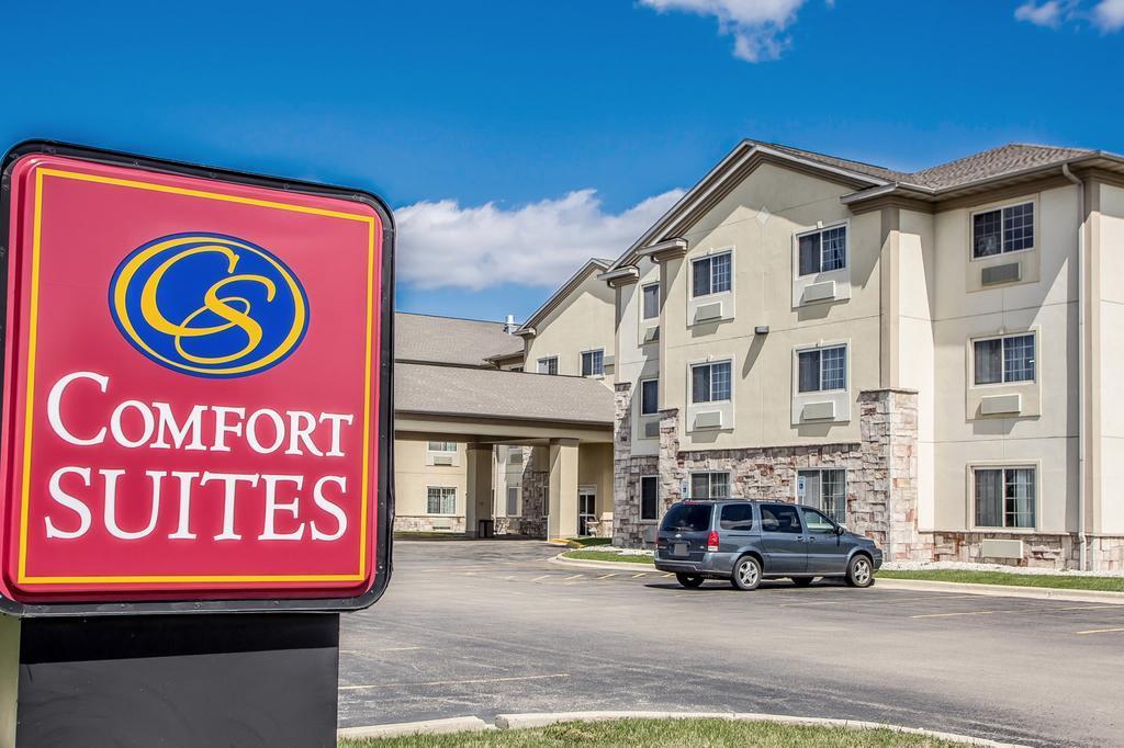 Comfort Suites Delavan - Lake Geneva Area Dış mekan fotoğraf